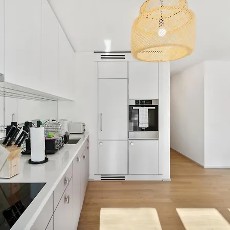 Apartment Flat: & Convenience *