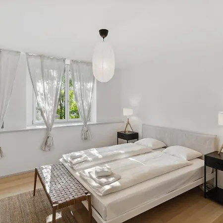 Flat: & Convenience Zürich